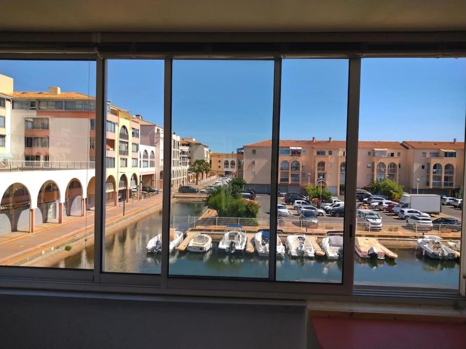 Appartement Vue Sur Canal Proximite Mer Sete Exterior photo